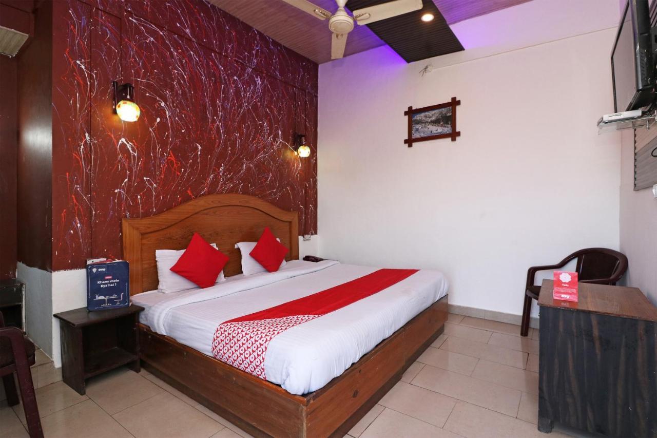 Oyo 74116 Hotel Feel Good Puri Exterior photo